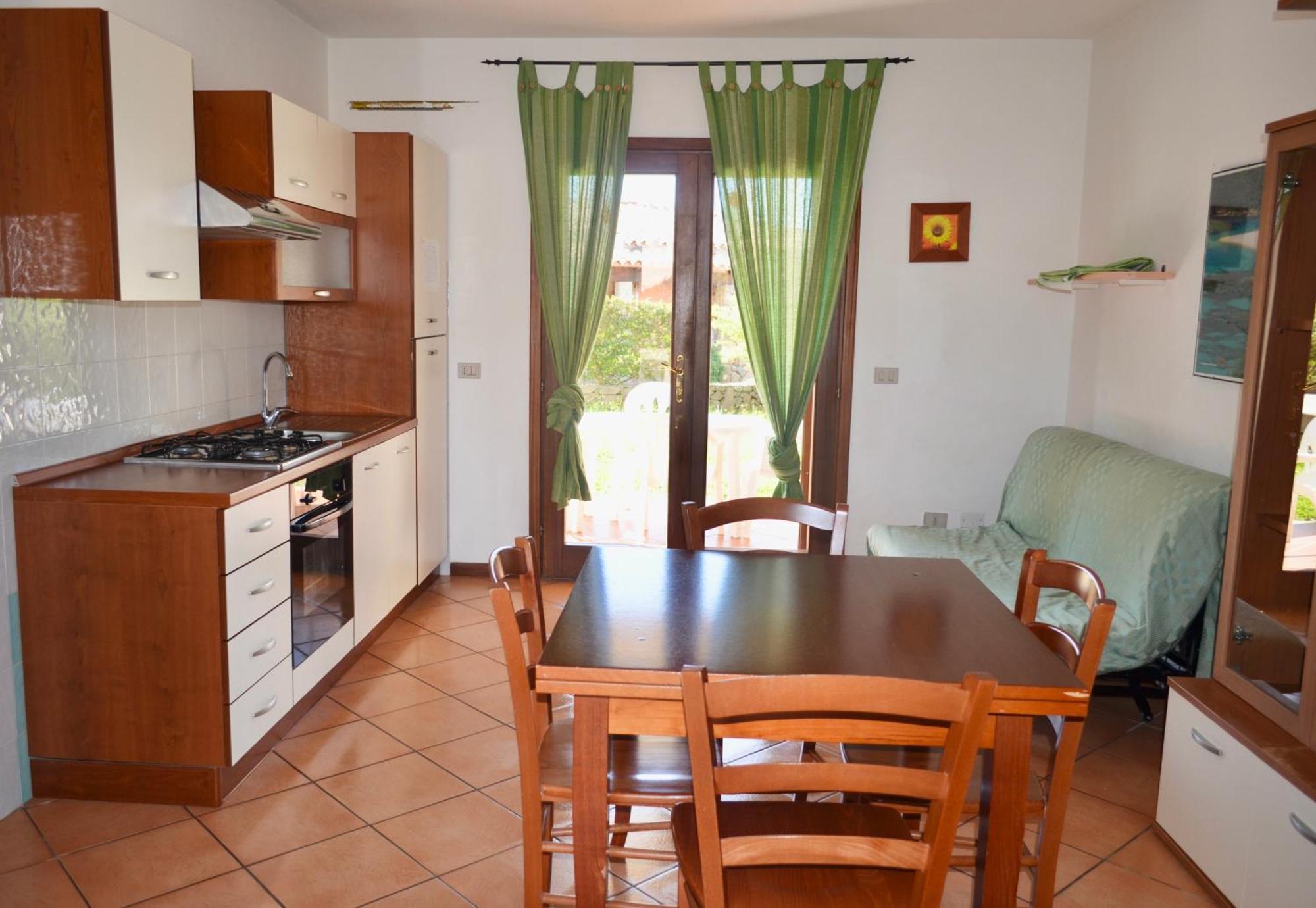 Iss Travel, Ambra Apartments - 800 M From La Cinta Beach サン・テオドーロ エクステリア 写真